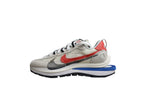 Nike x sacai VaporWaffle Sport Fuchsia / Game Royal