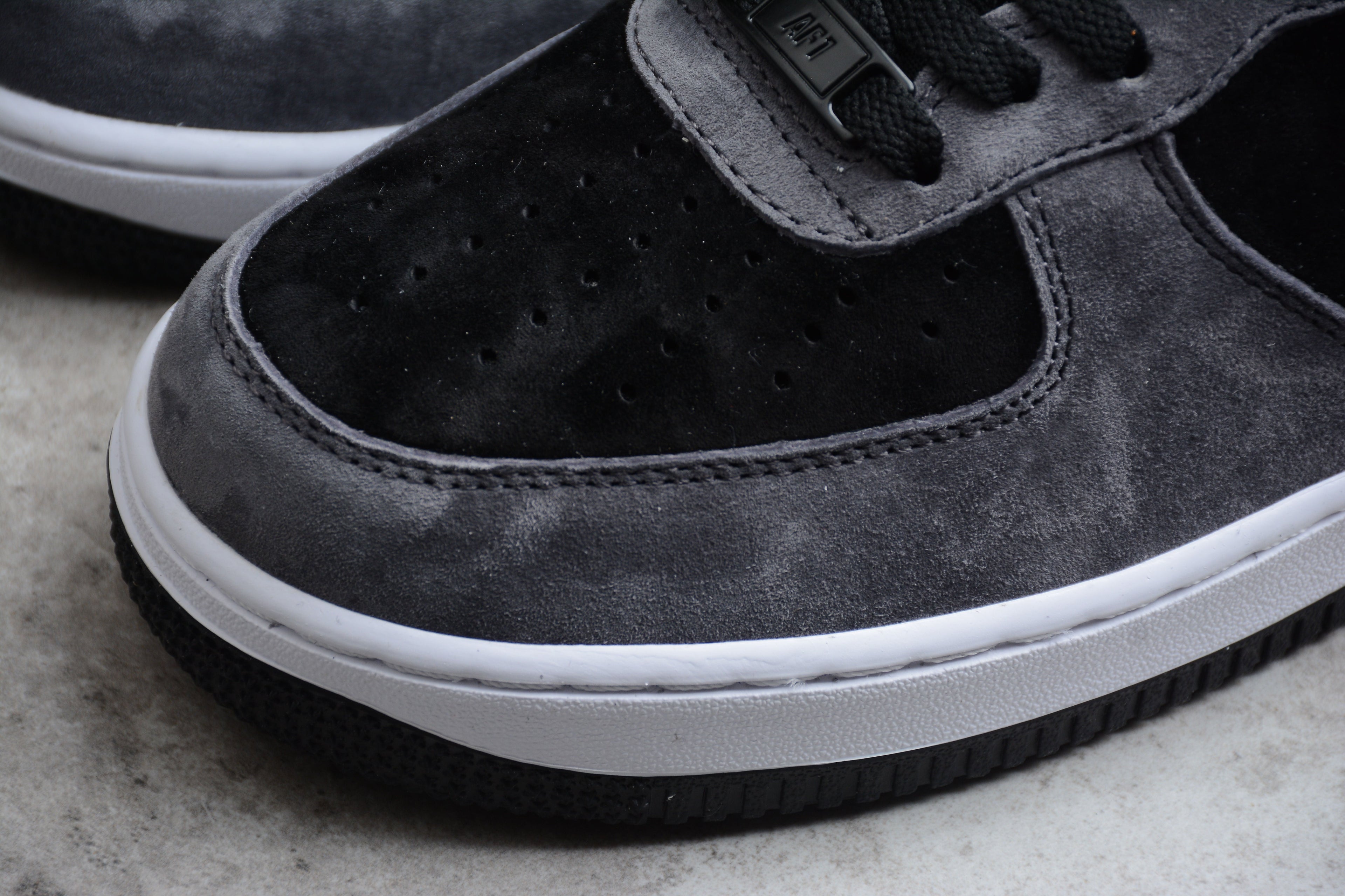 Nike Air Force One Black / Grey / White