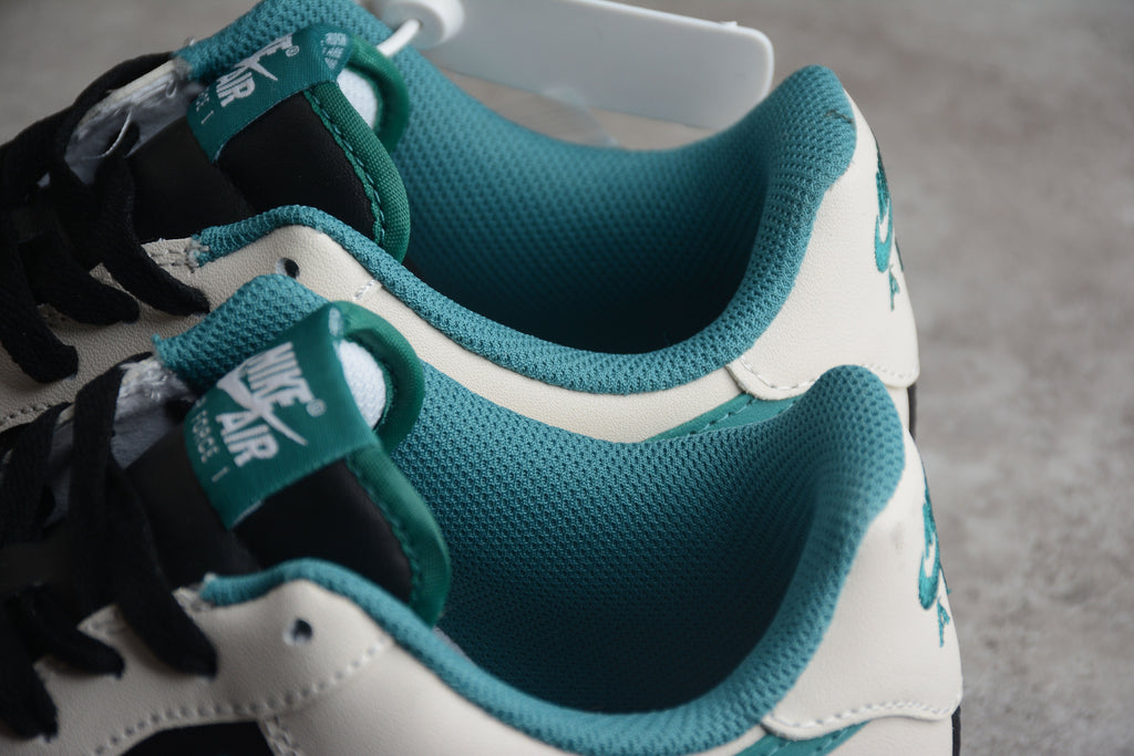 Nike Air Force One White / Dusty Cactus / Black