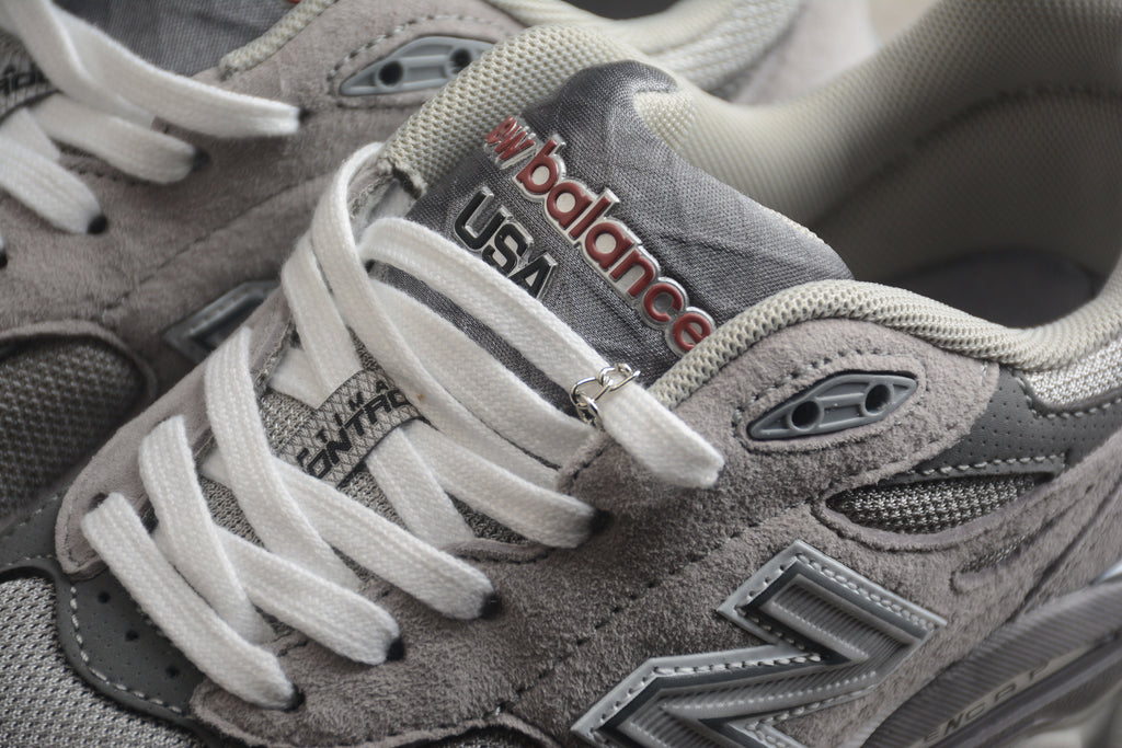 New Balance V3 990 Grey