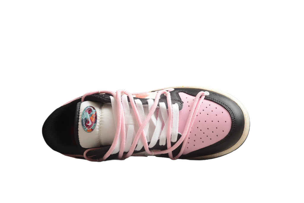 Nike Dunk Low  SB Black / Pink