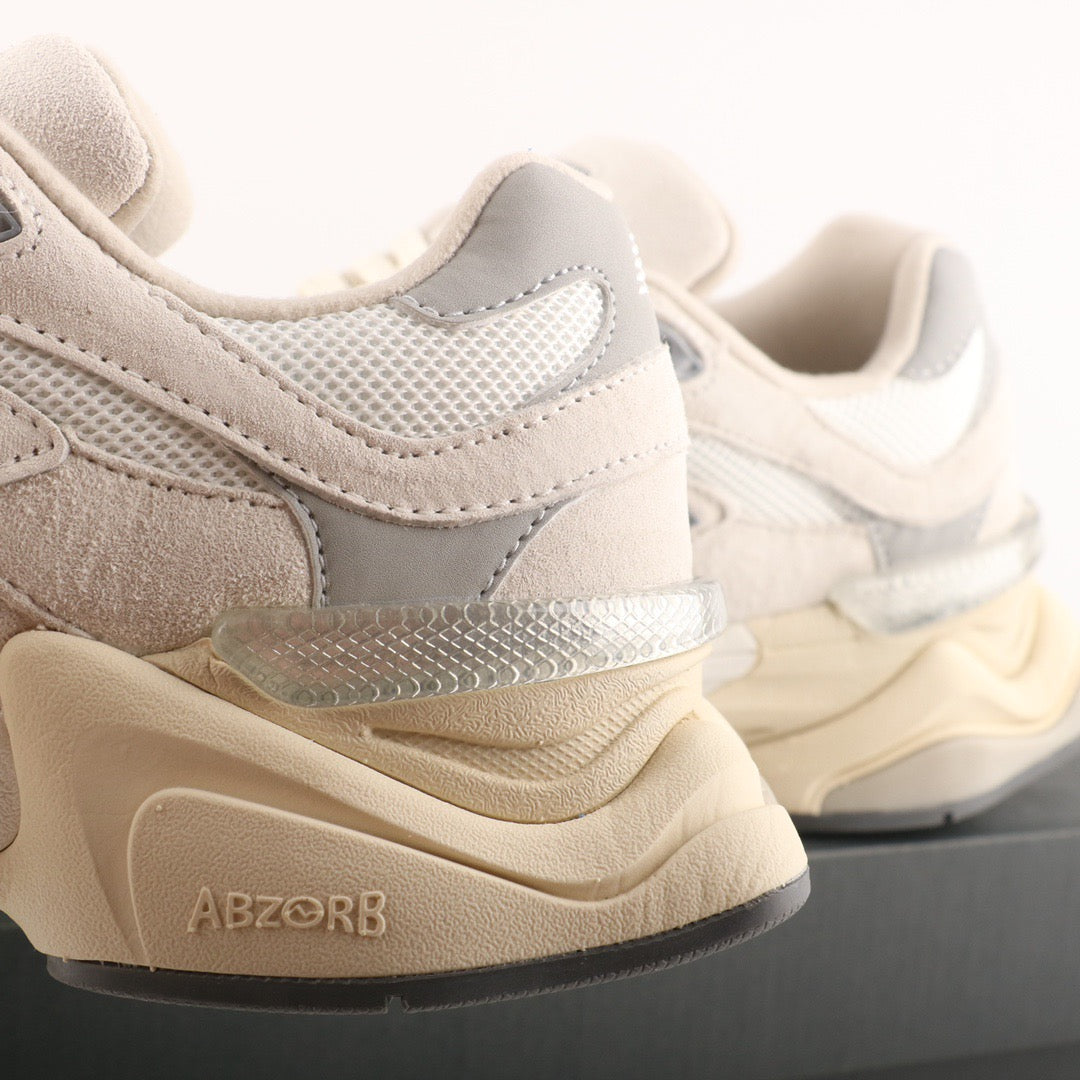 New Balance 9060 Suede Pack - Sea Salt