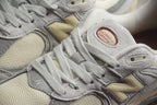 New Balance 2002R Beige