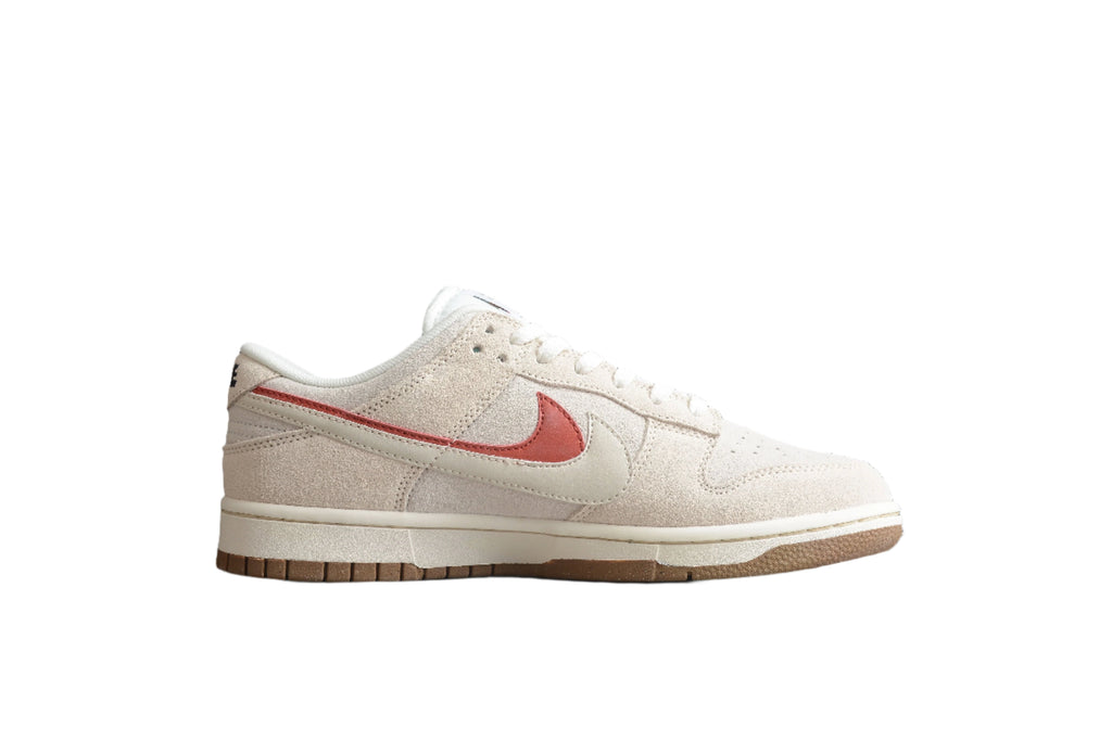 Nike Dunk Low SB Sail Orange