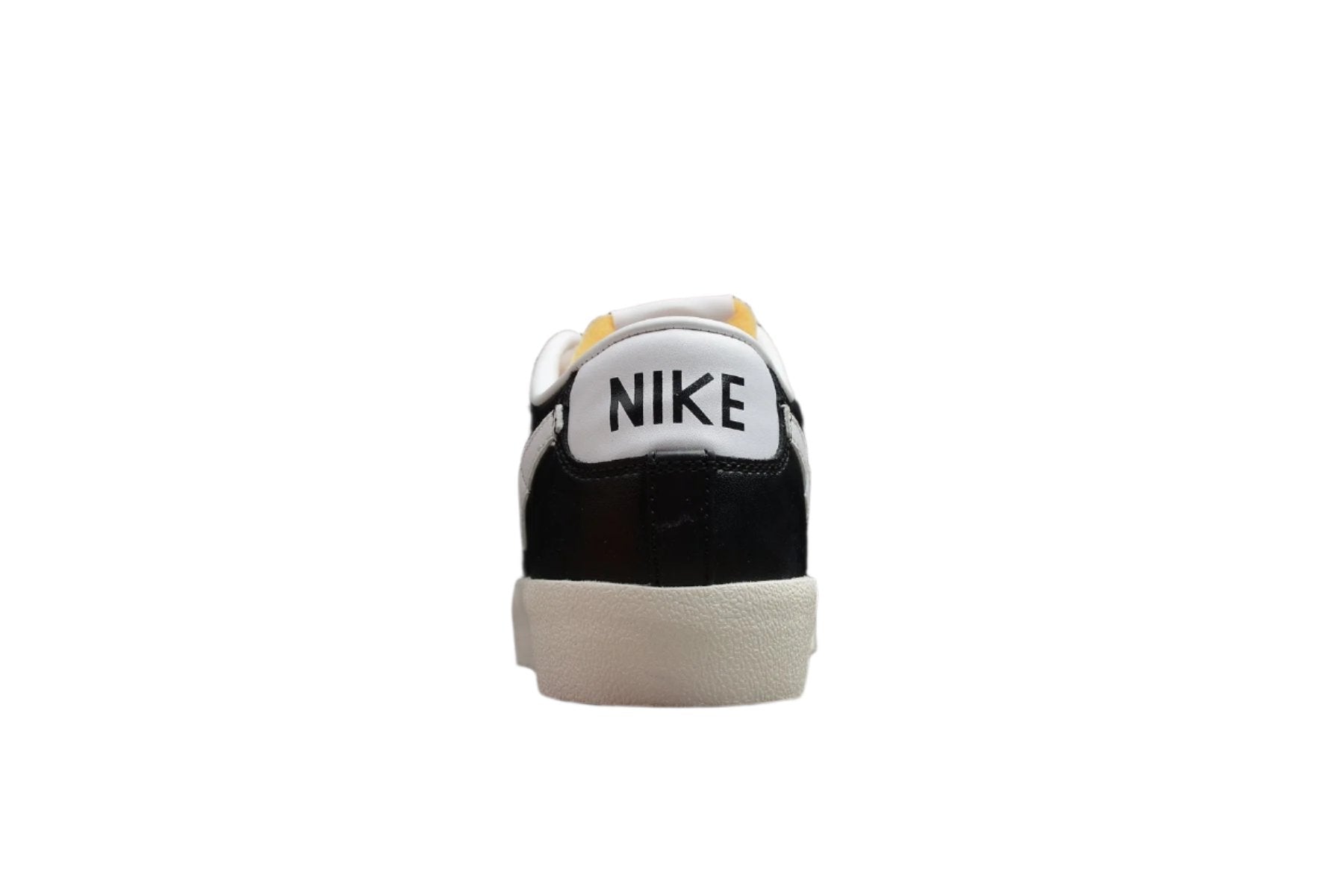 Nike Blazer Low Black / White