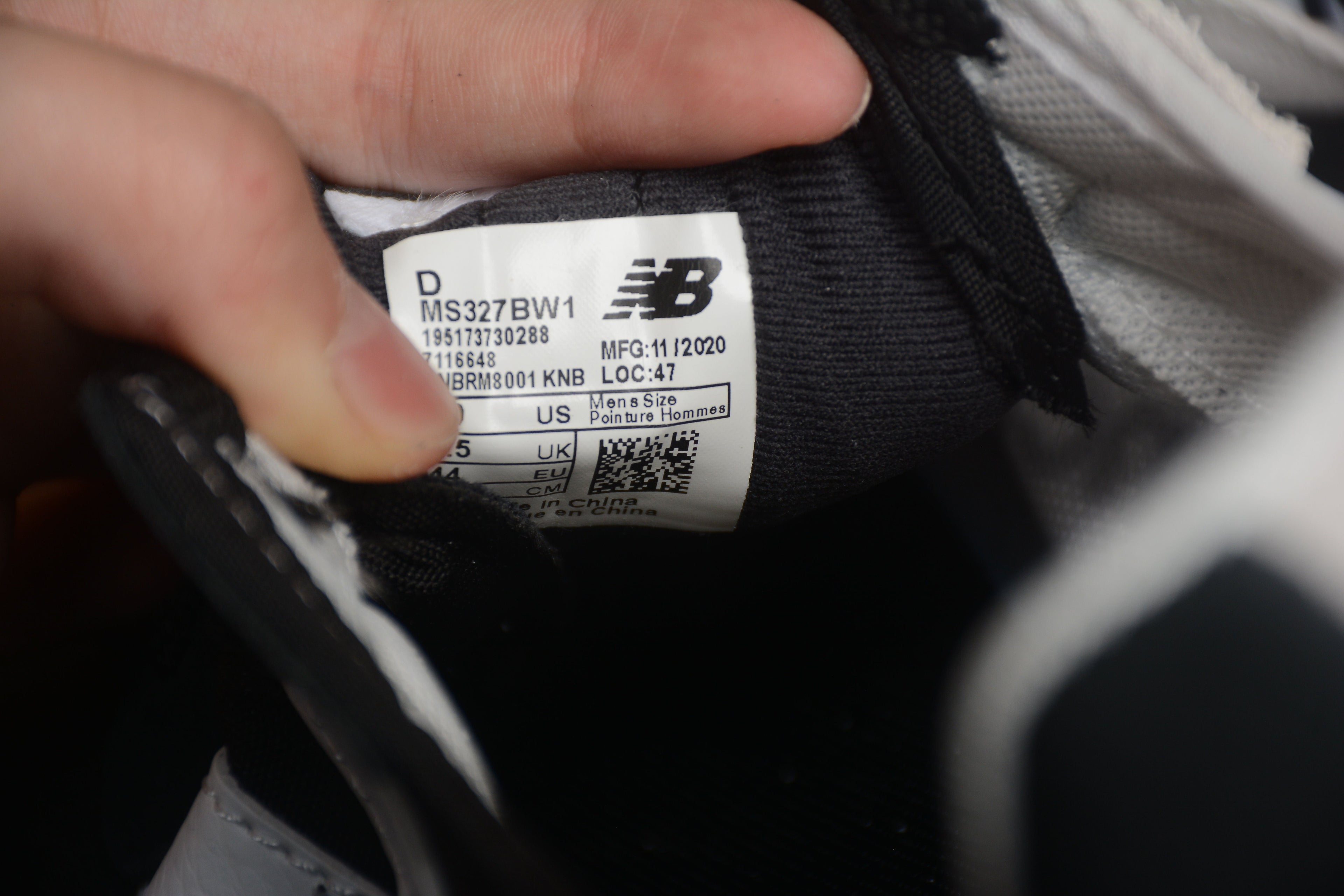New Balance 327 Black