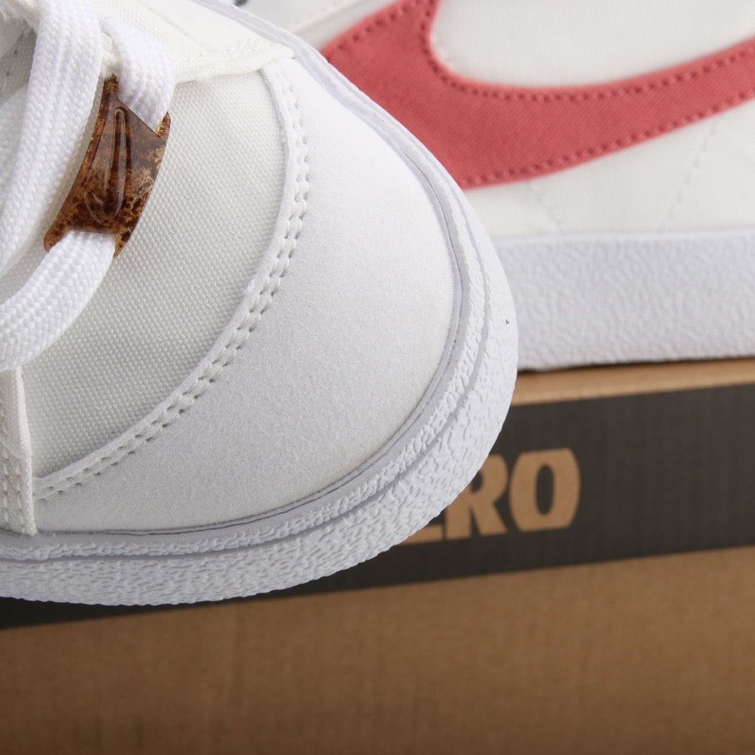 Nike Blazer Mid 77 White / Pink