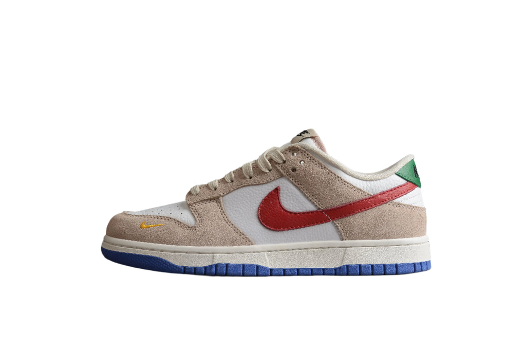 Nike Dunk Low SB Light Iron Ore / Red / Blue