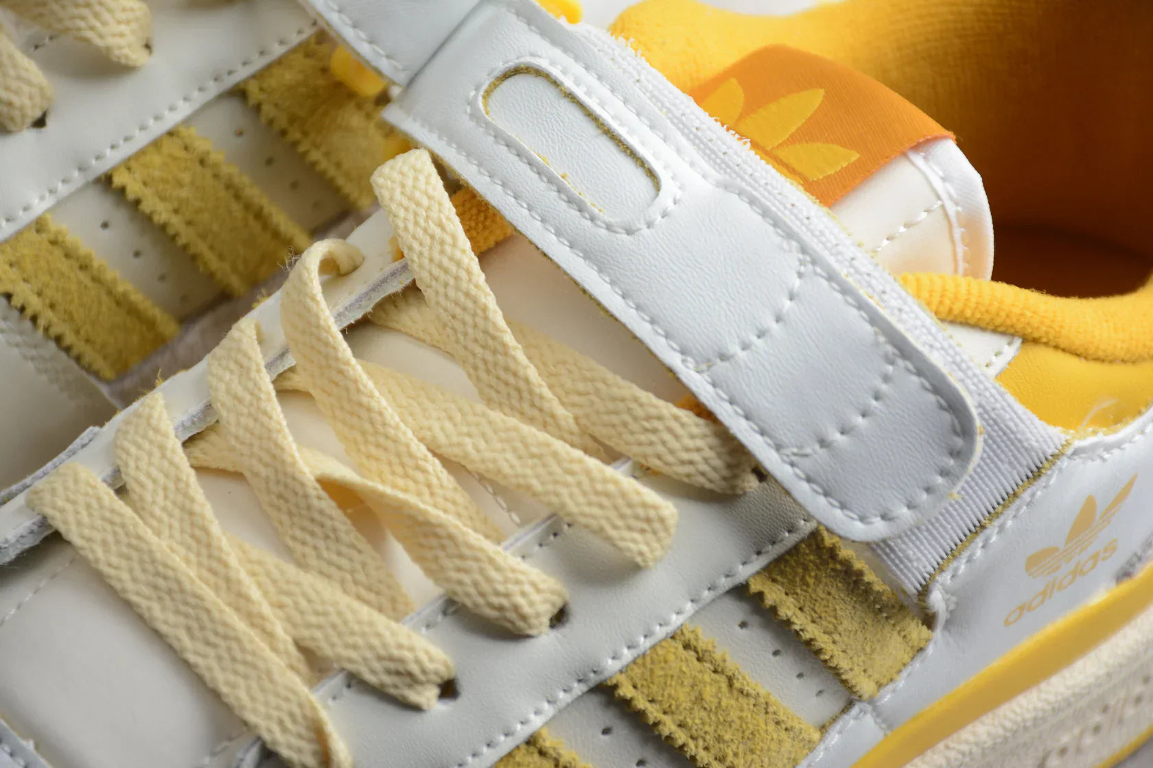 Adidas Forum White / Yellow