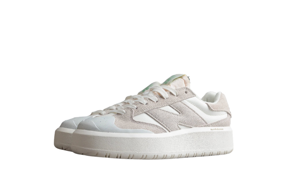 New Balance 302 Off White