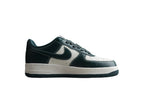 Nike Air Force One White / Dark Green