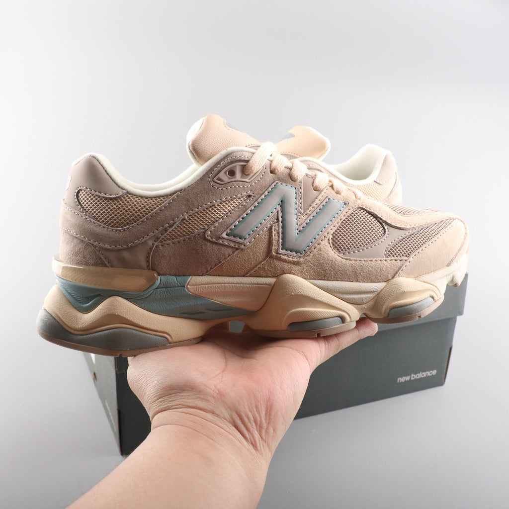 New Balance 9060 Ivory