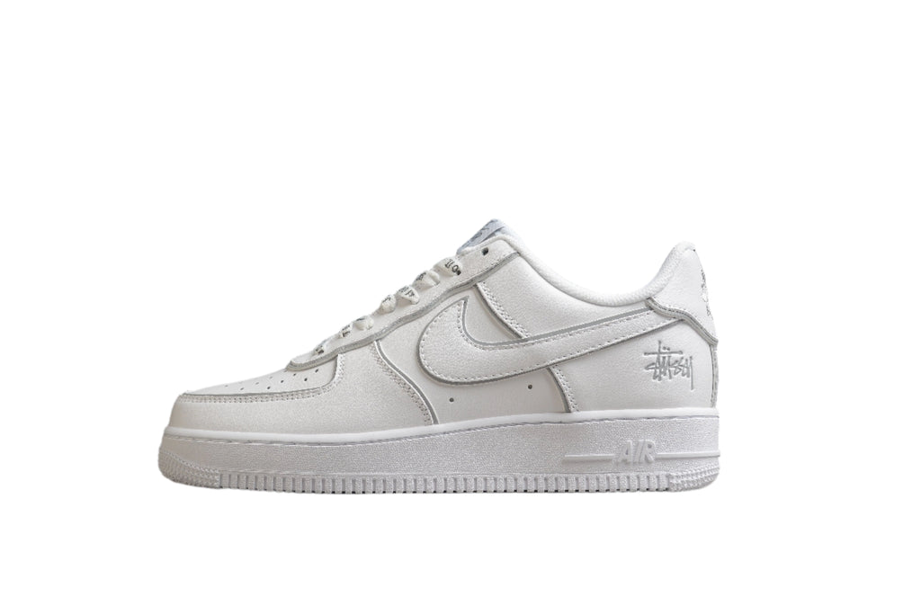 Nike Air Force One White