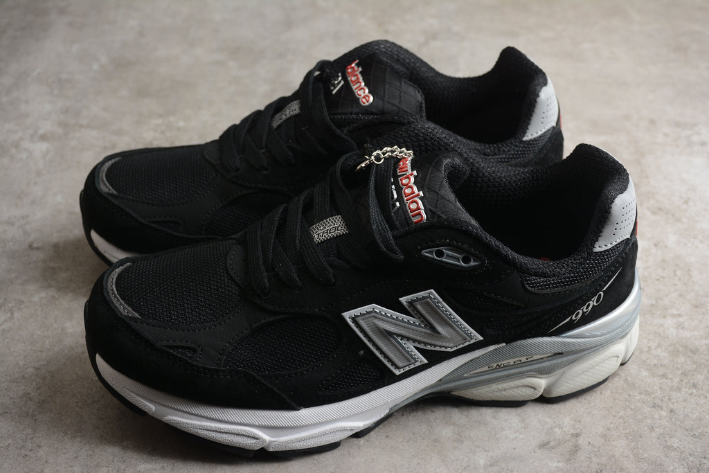 New Balance V3 990 Black