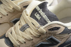 New Balance V3 990 Beige / Black