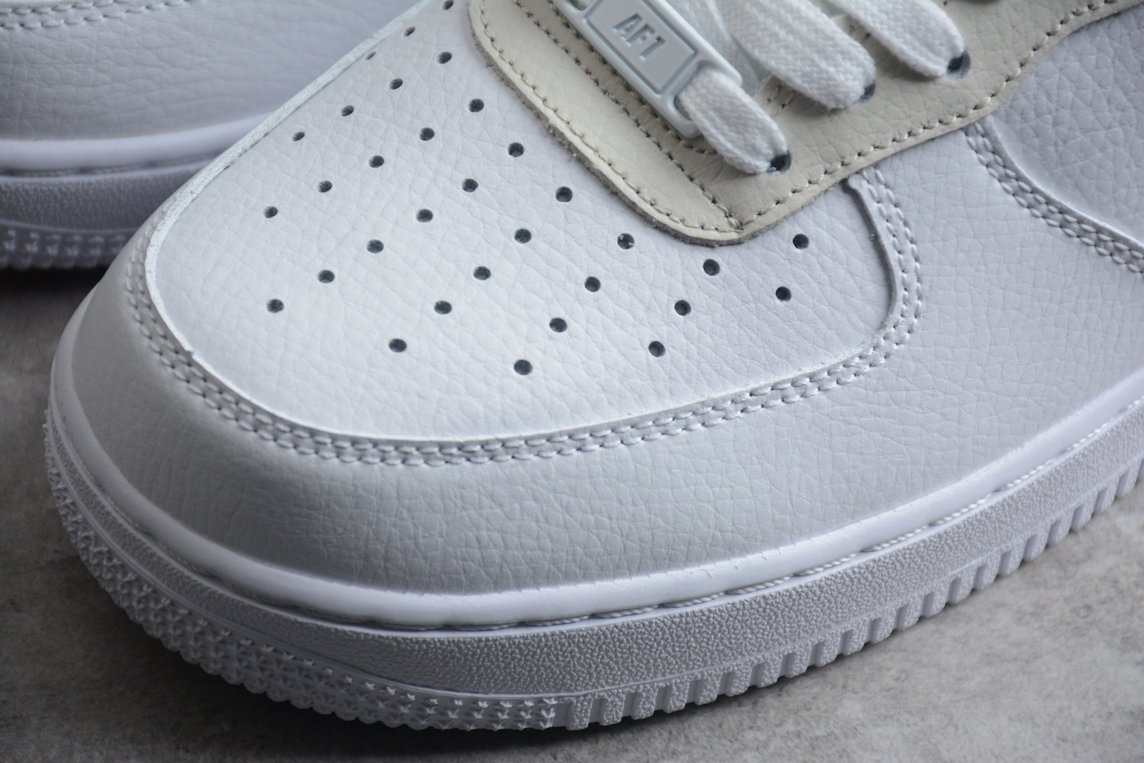 Nike Air Force One White / Beige