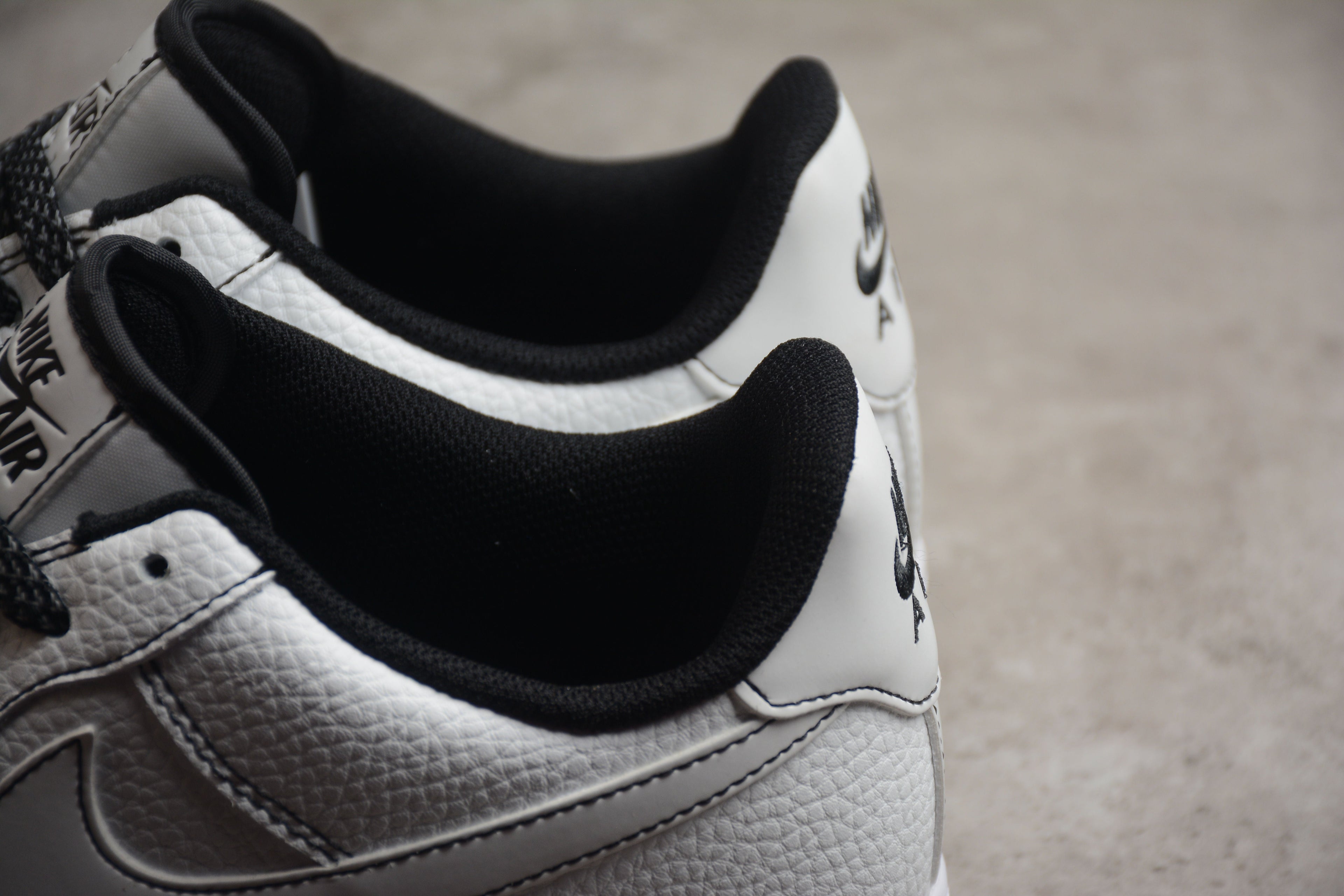 Nike Air Force One White / Black