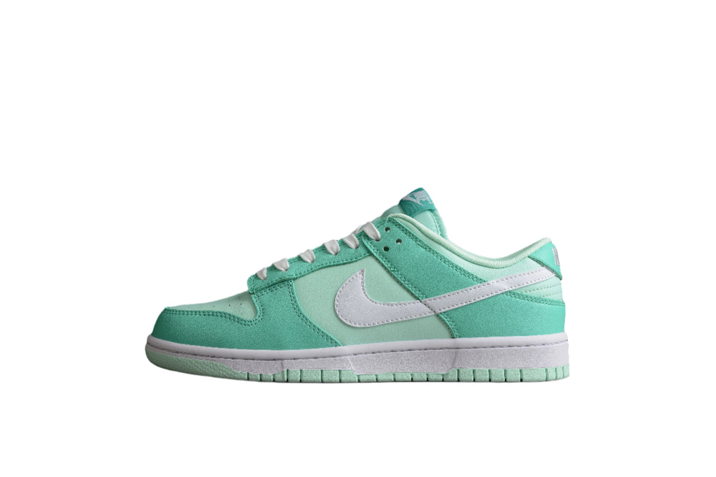 Nike Dunk Low SB Light Menta