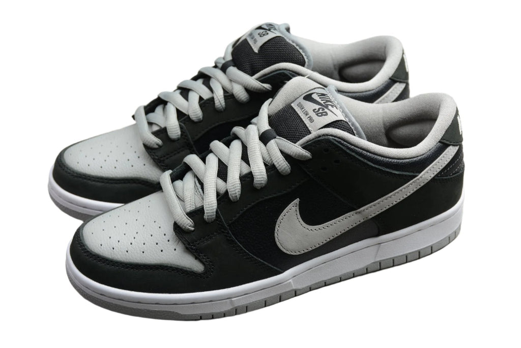 Nike Dunk Low SB Black / White