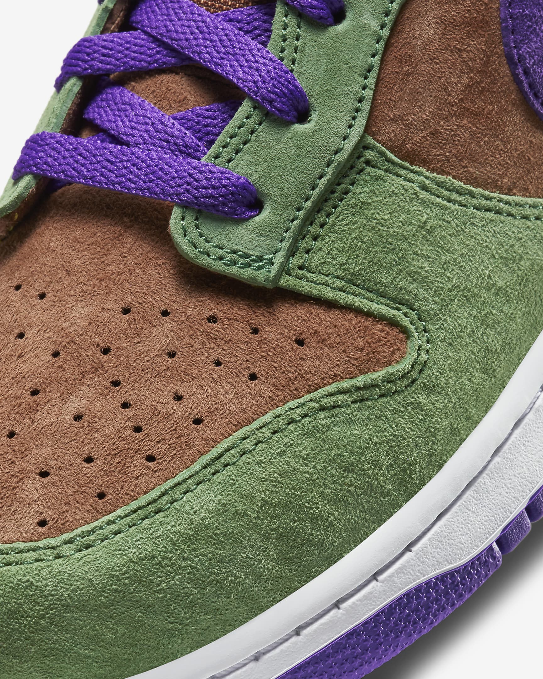 Nike Dunk Low SB Green / Purple / Orange
