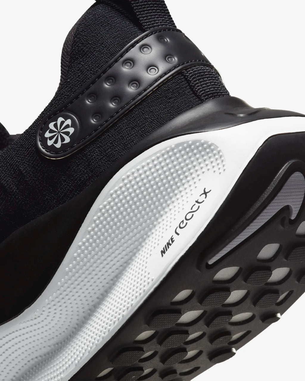 Nike  Running Infinity 4 Black / White