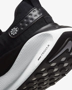 Nike  Running Infinity 4 Black / White
