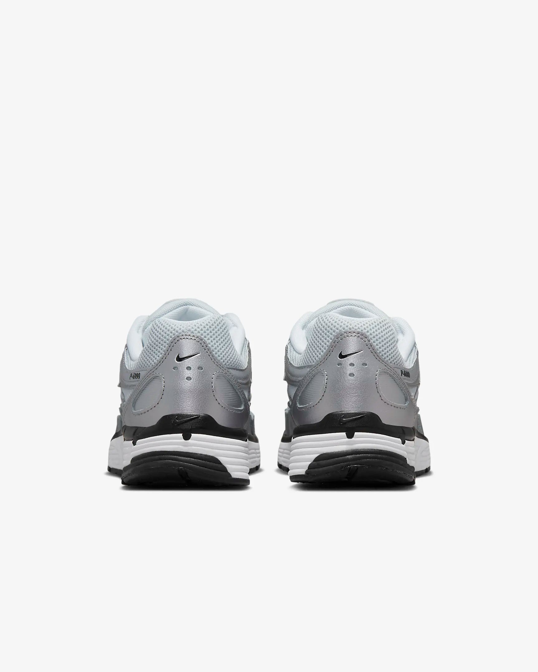 Nike P-6000 Metallic Platinum / Black