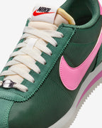 Nike Sportswear CORTEZ Gorge green / Wild cherry / White