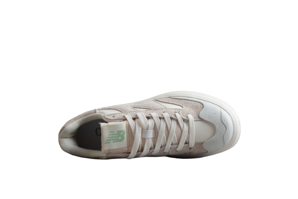 New Balance 302 Off White