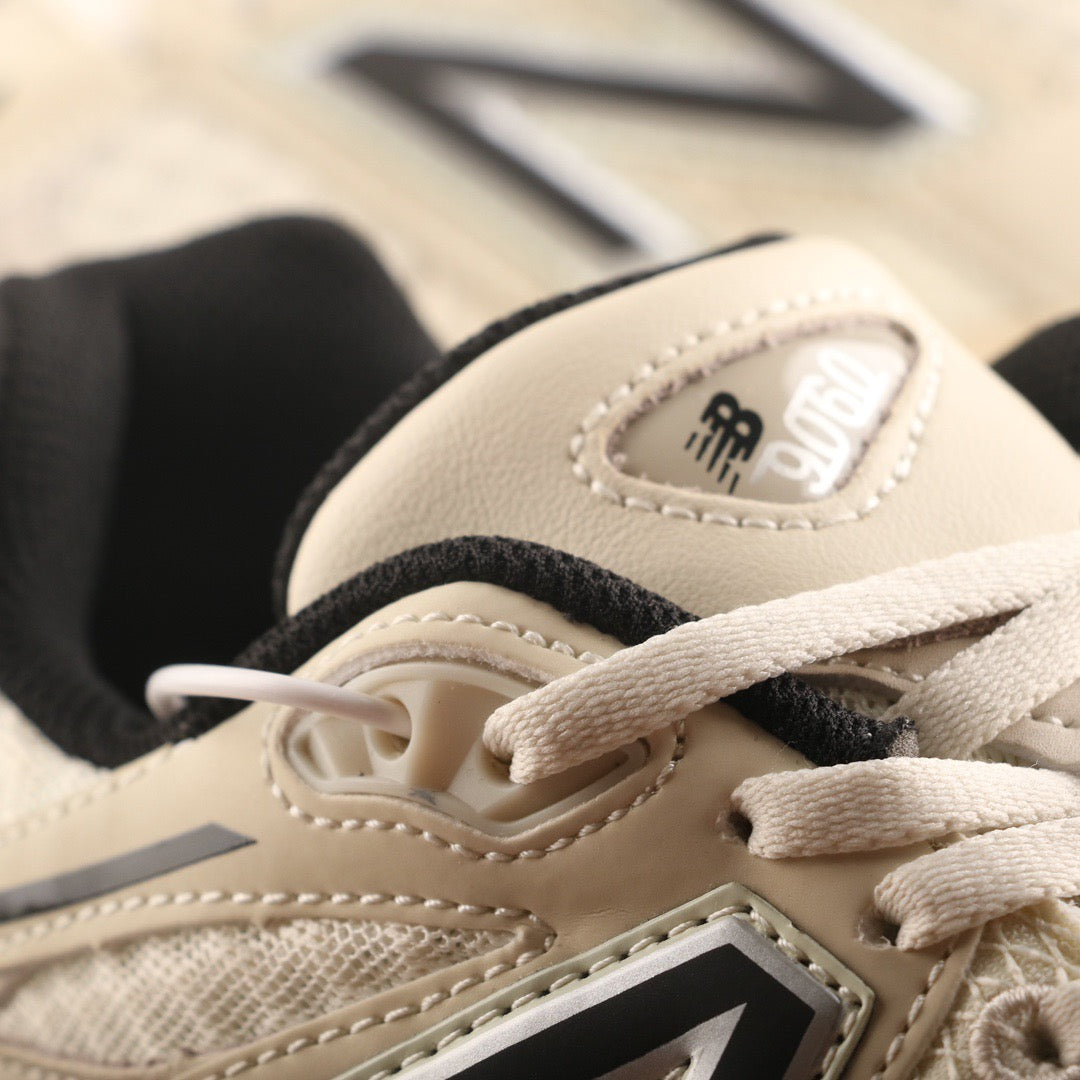 New Balance 9060 Turtledove Black/Silver Metallic
