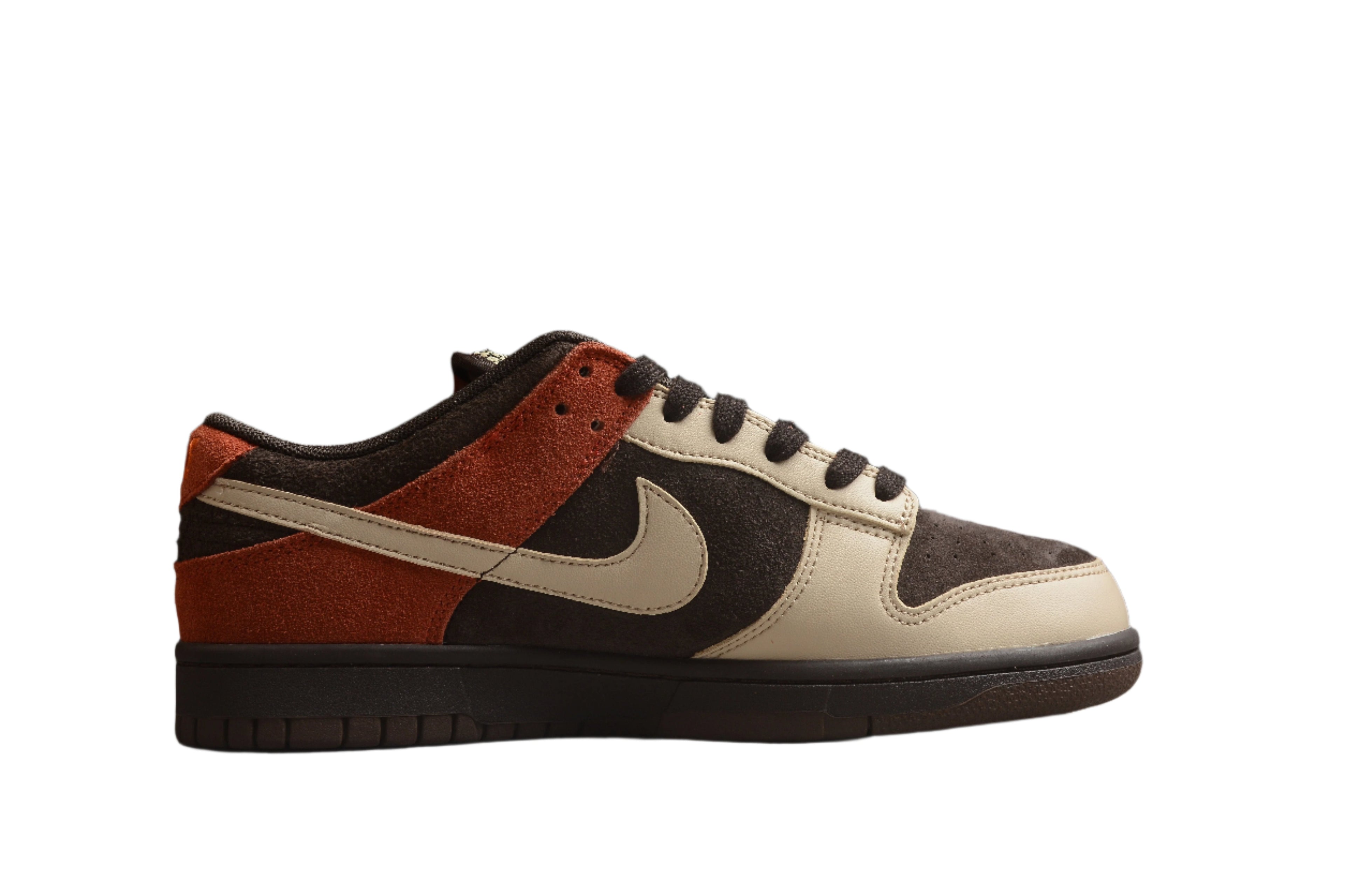 Nike Dunk Low  SB Red Panda