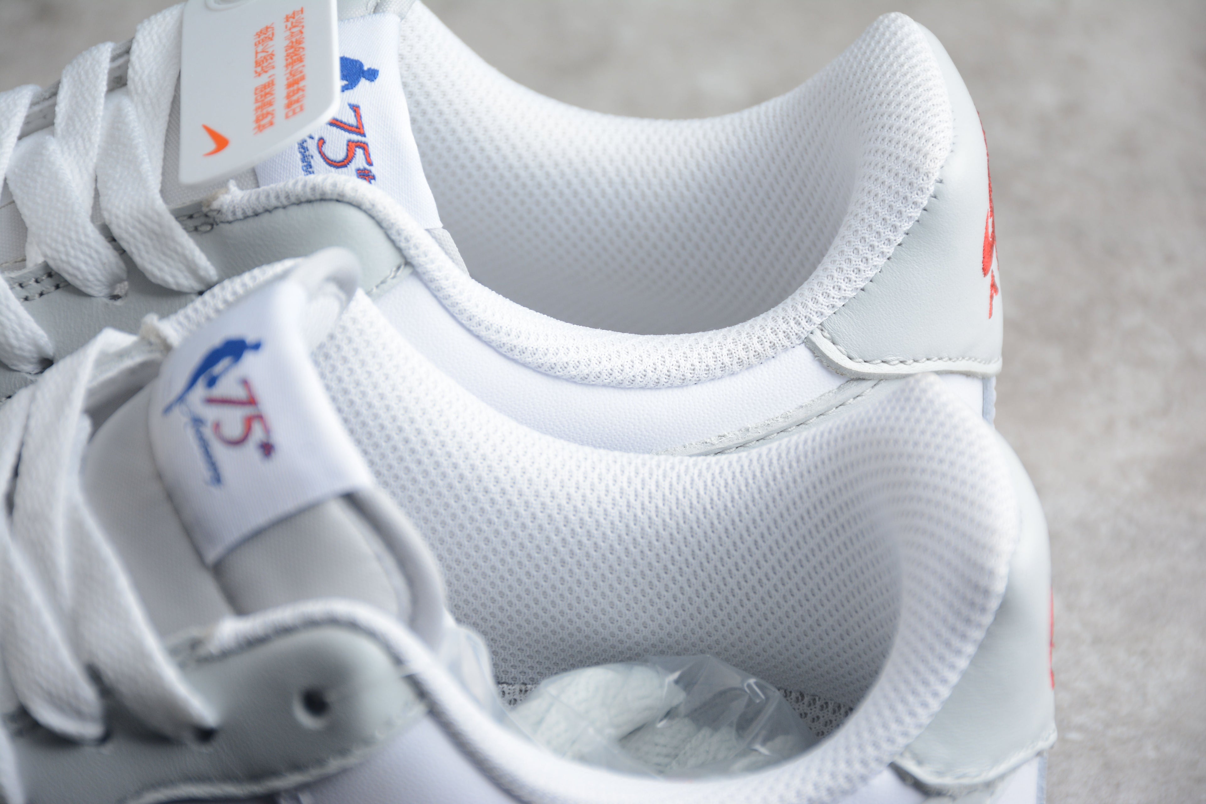 Nike Air Force One White / Light Grey