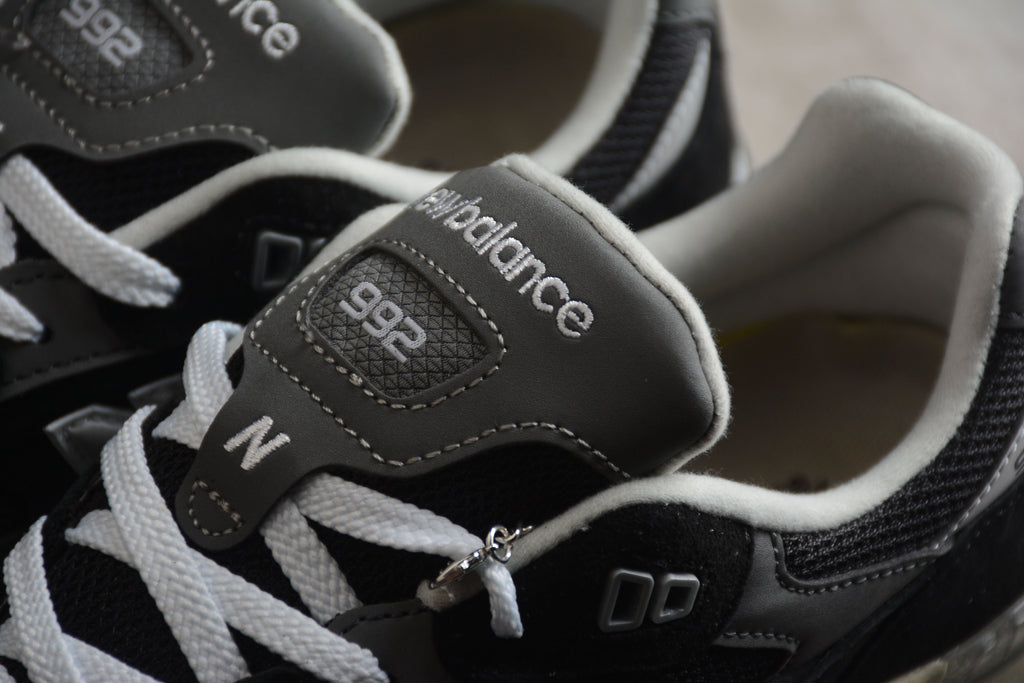 New Balance 992 Black