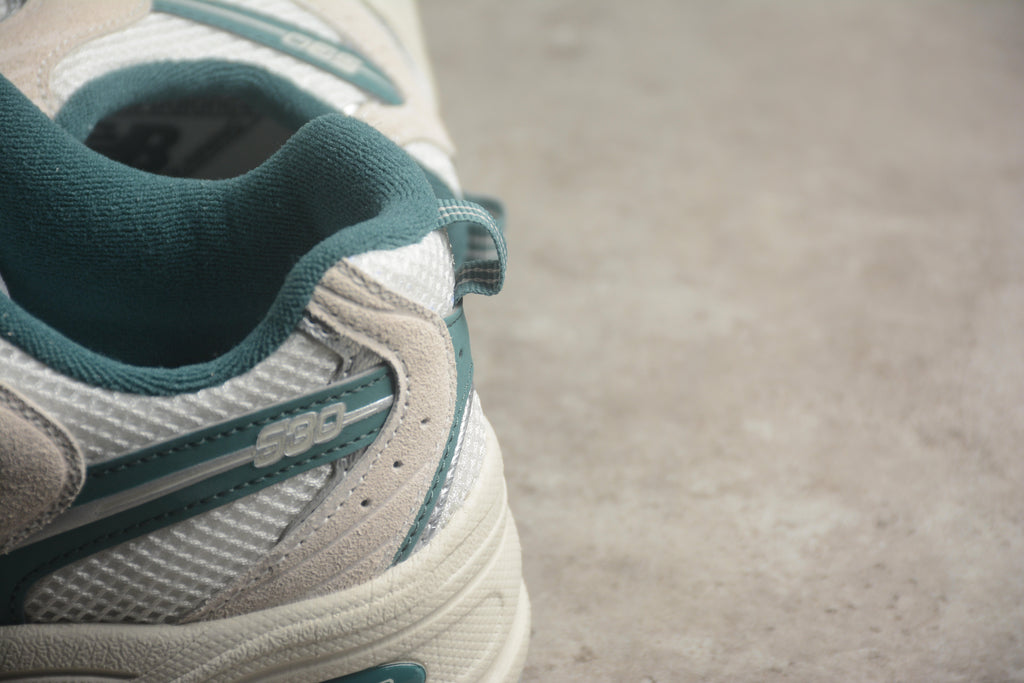 New Balance 530 White / Clear Jade
