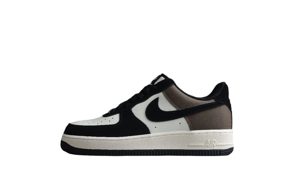 Nike Air Force One Black / White