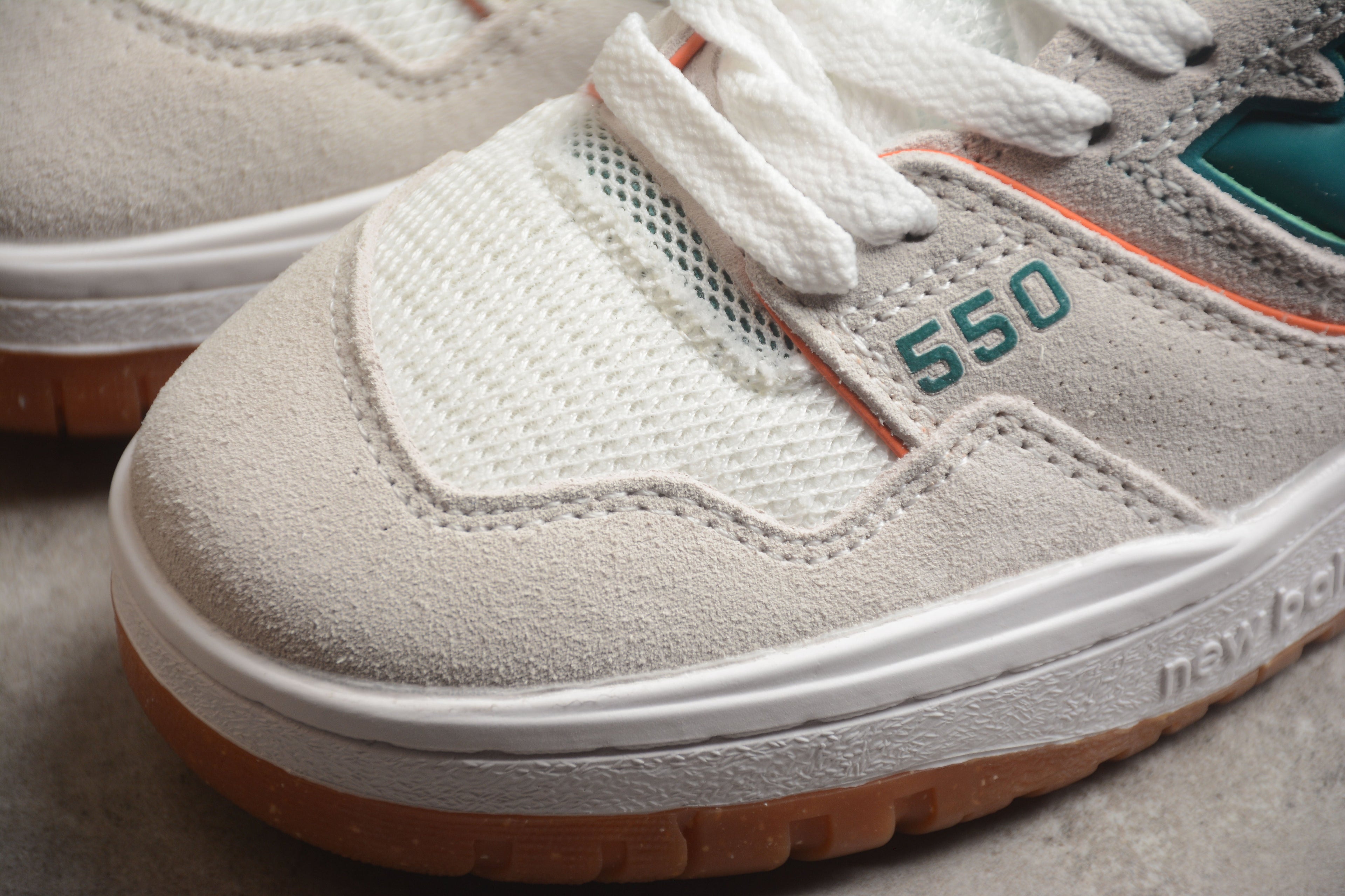 New Balance 550 Sea Salt Verdigris