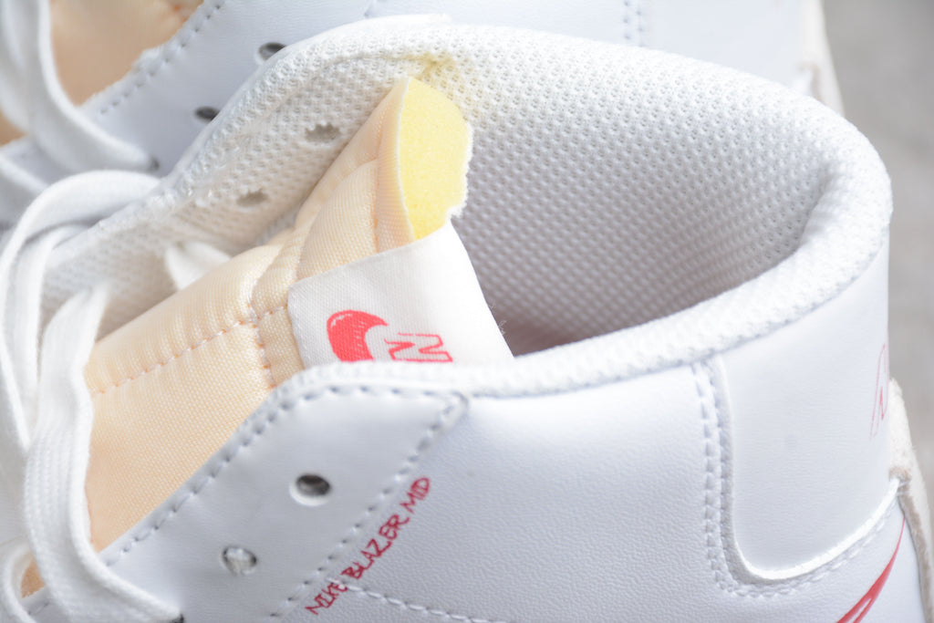 Nike Blazer Mid 77 White / Team Red