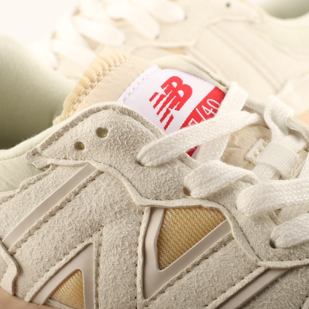 New Balance 5740 Sea Salt / Munsell White