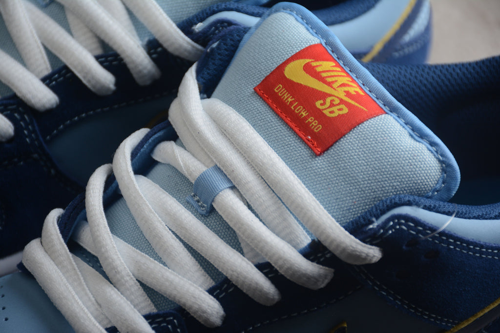 Nike Dunk Low  SB Light and Dark Blue