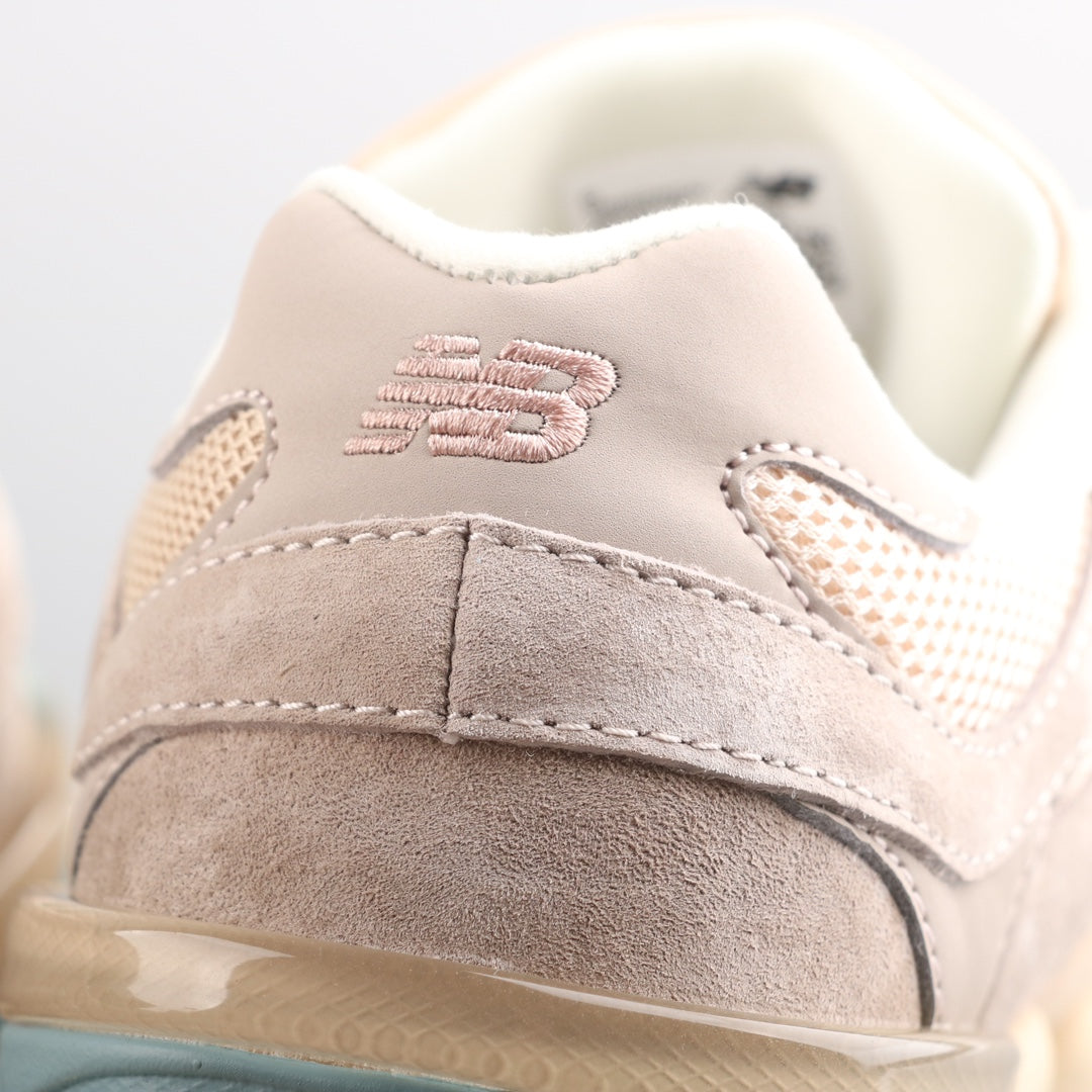 New Balance 9060 Ivory