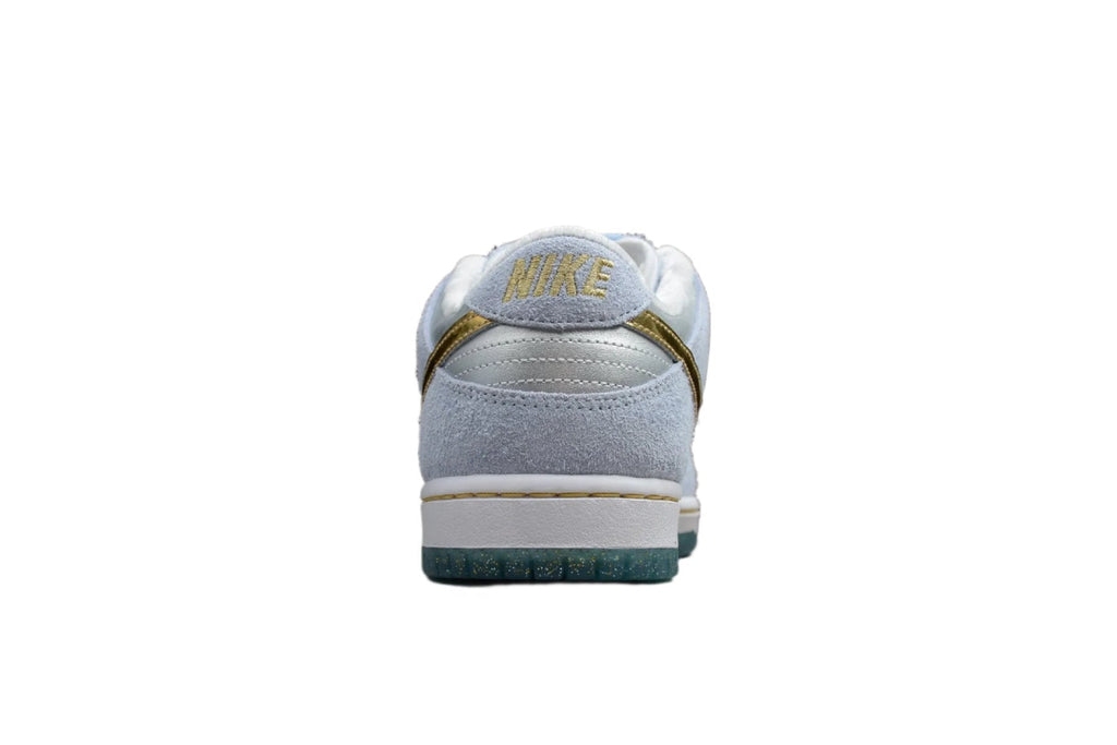 Nike Dunk Low SB Light Blue / Gold