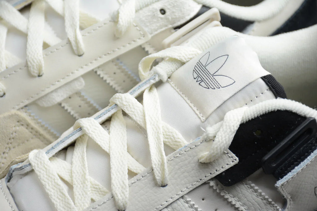 Adidas Forum Light Beige / Black