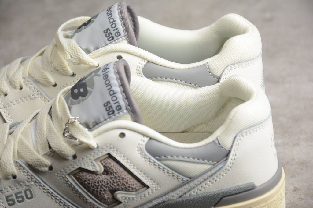 New Balance 550 White / Grey