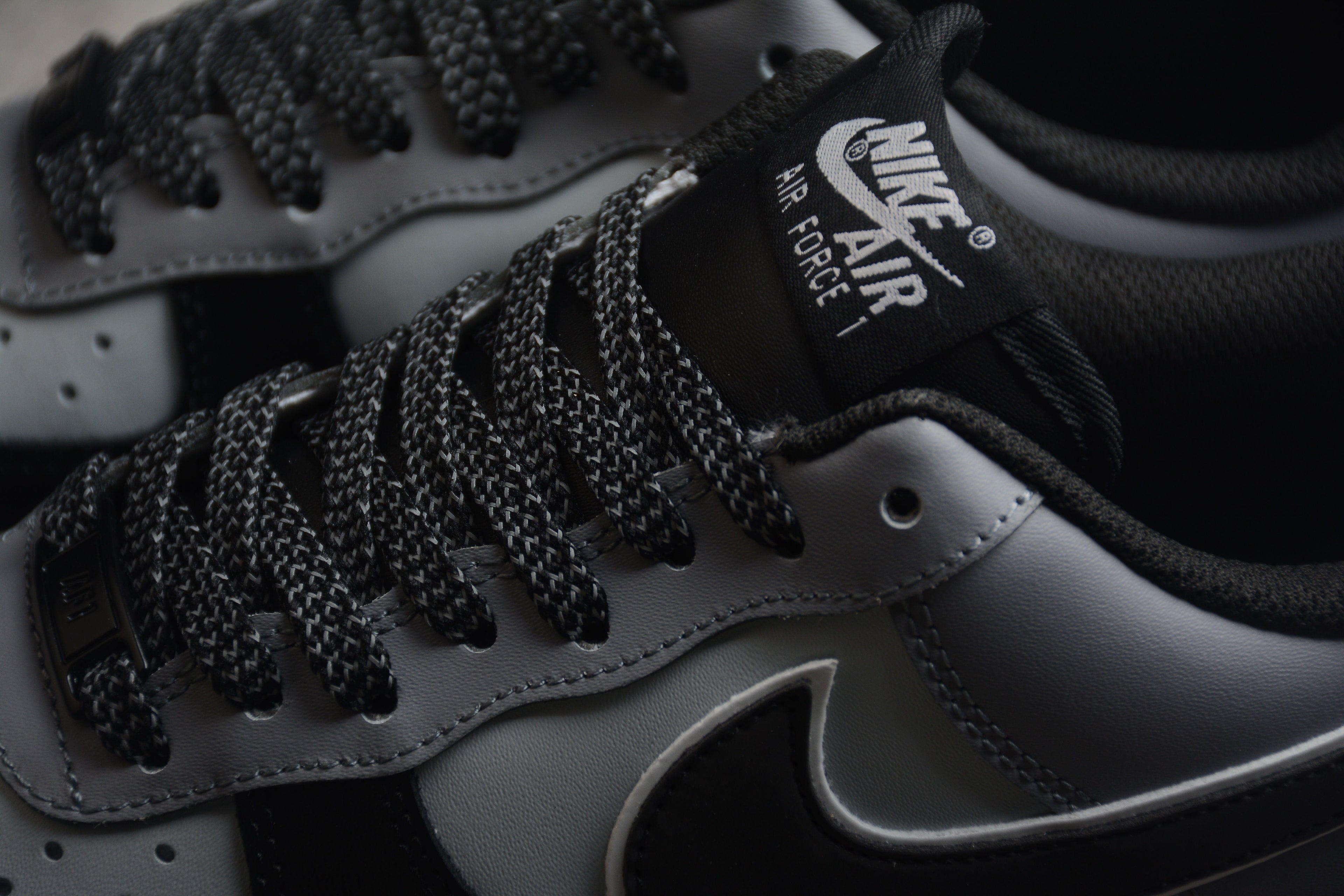 Nike Air Force One Black / Silver / White