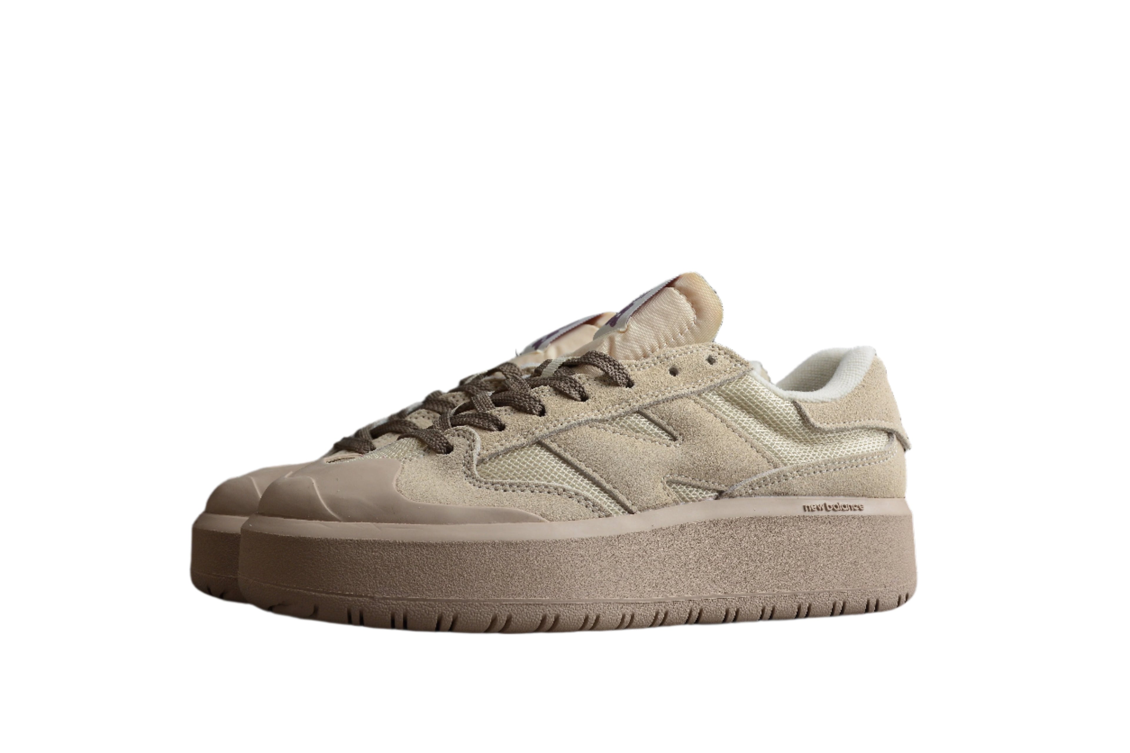New Balance 302 Taupe