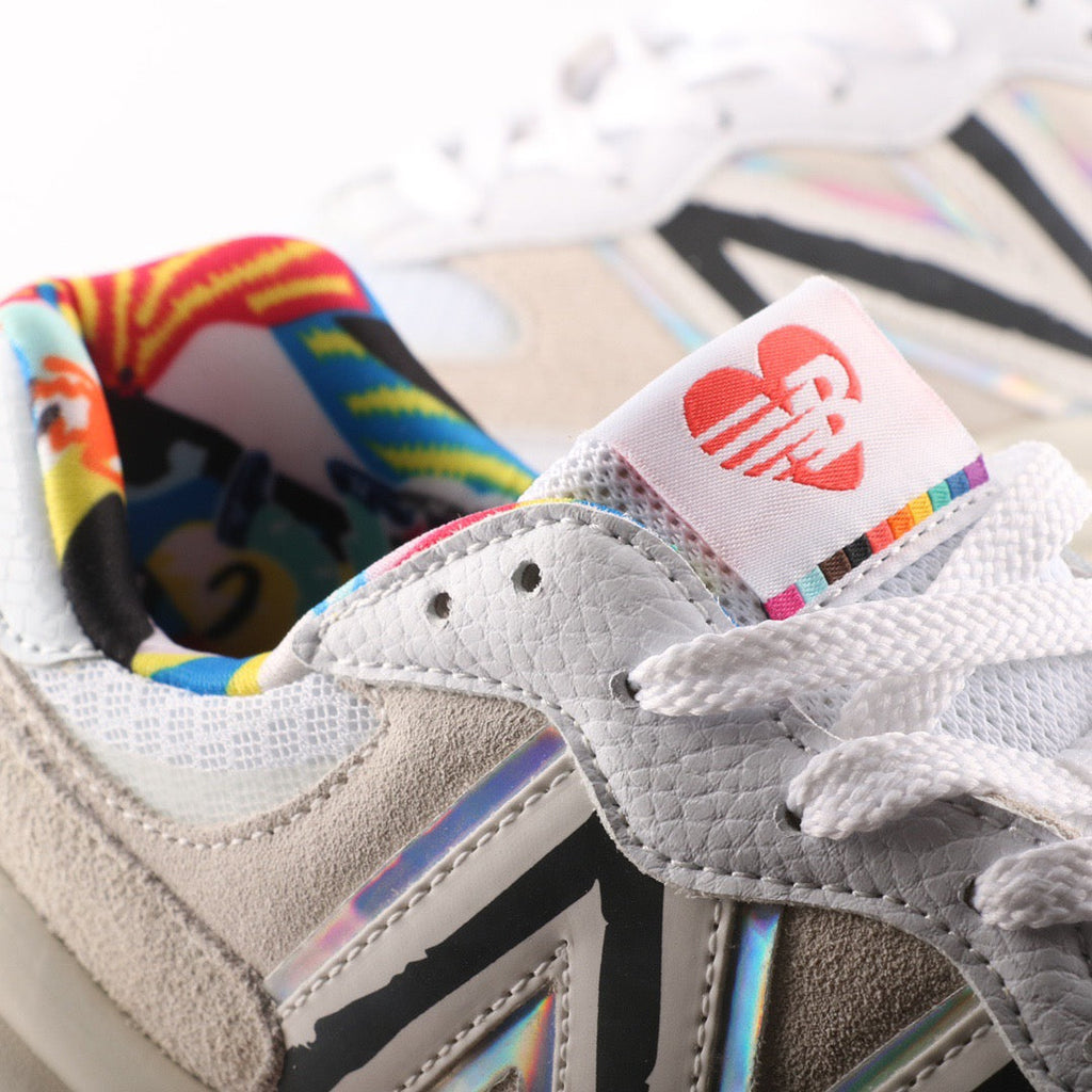New Balance 5740 Natural White Iridescent