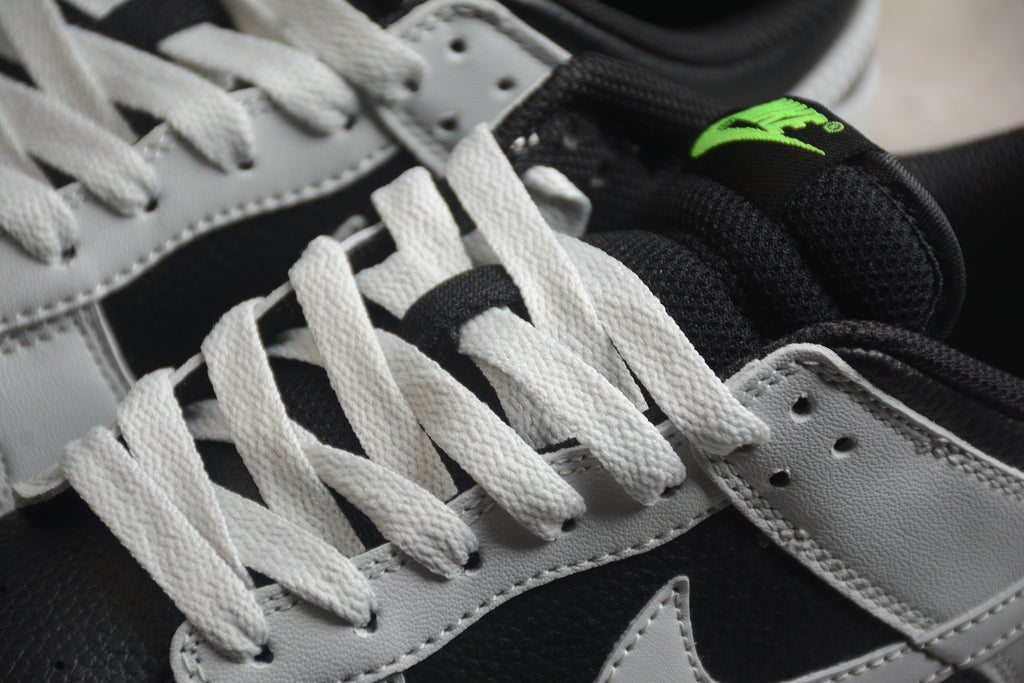 Nike Dunk Low SB Off-White / Black
