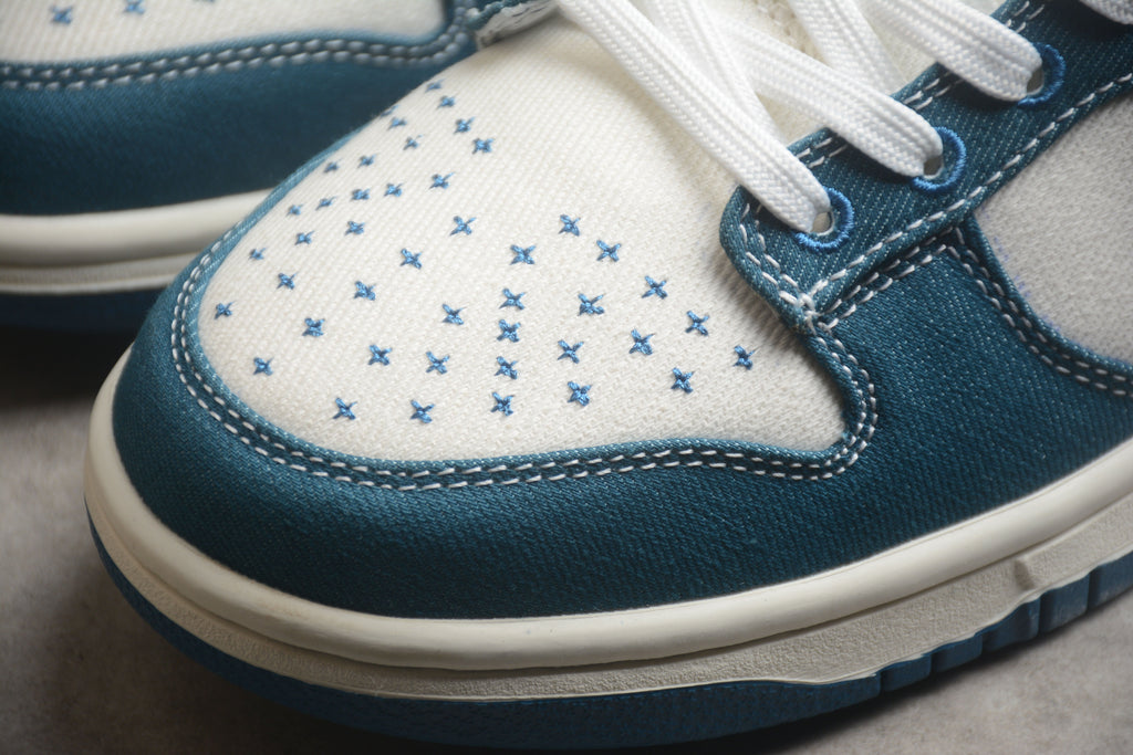 Nike Dunk Low SB Demin