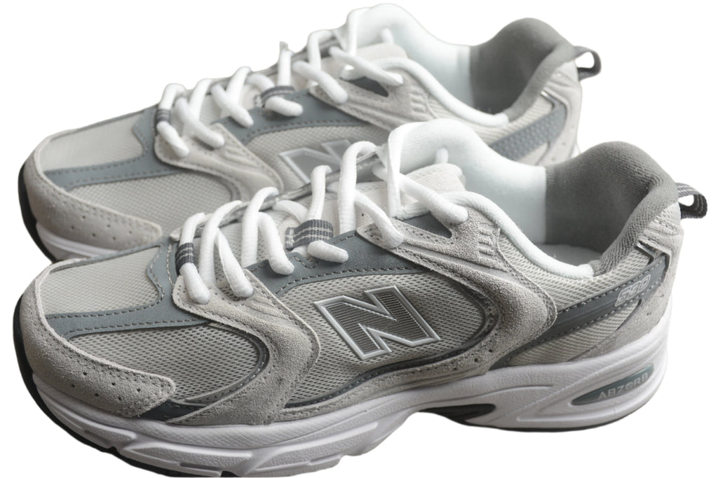 New Balance 530 Grey / White