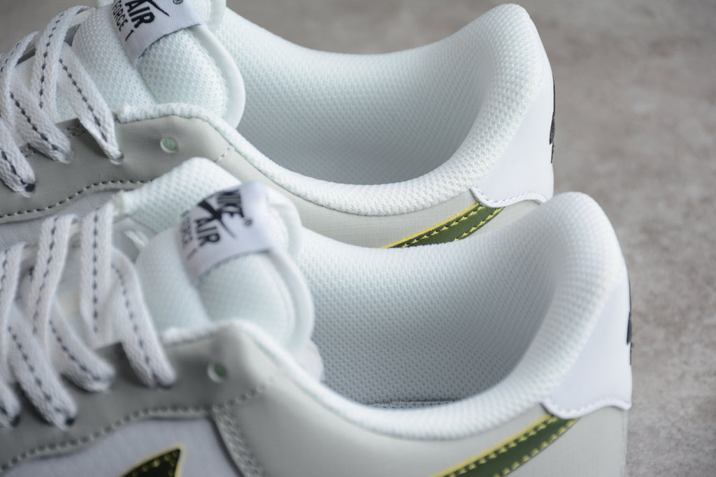 Nike Air Force One White / Grey / Green